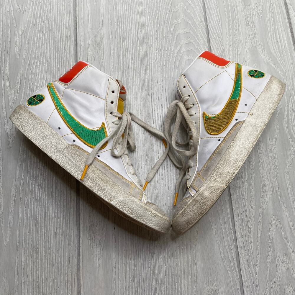 Nike Blazer Mid GS Roswell Rayguns Sneakers Size Men's 8 Women's 9.5